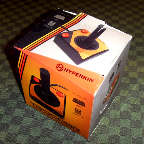 Joystick hyperkin pour atari - hyperkin,
