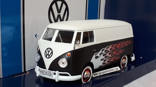 Volkswagen van noir toit - t1,