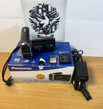 Caméra Vidéo Panasonic SDR-S10 Camcorder 8MP Zoom 10x Avec chargeur et Carte SD