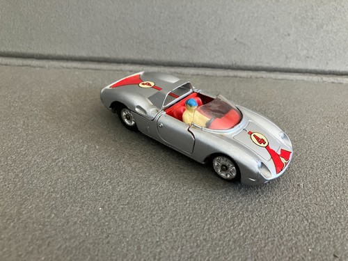 Ancienne voiture miniature - voiture,