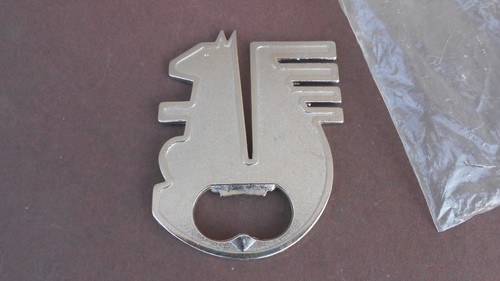 Ancien décapsuleur