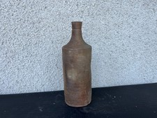 Bouteille ancienne en grès