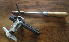 dudgeonnière Virax excentrique spécial frigoriste climatisation & grattoir Facom