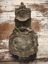 Ancien Porte Montre En bronze Sculpté 