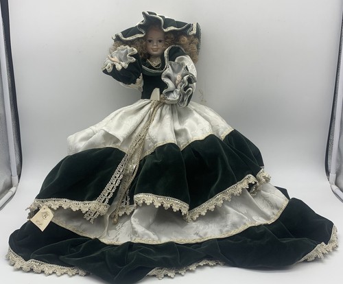 Poupée porcelaine fine - en,