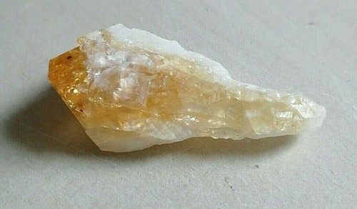 Pointe citrine chauffée brute - pointe,