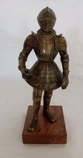 Ancienne armure miniature en