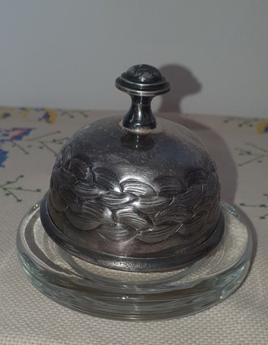 Cloche argent beurrier - cloche,