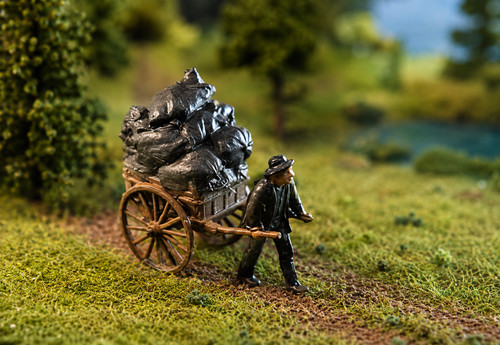 Charbonnier n figurine - un,