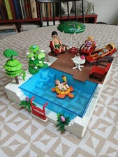 PLAYMOBIL Piscine 5575 modifié et augmenté : personnages, plantes et accessoires