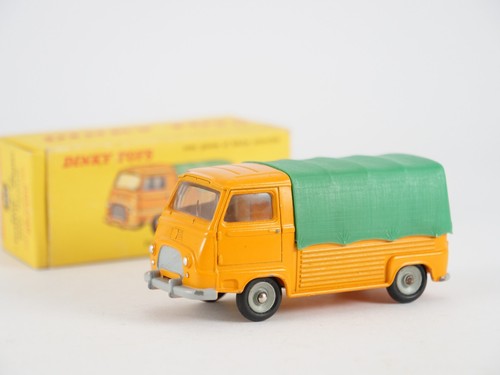 Dinky toys 563 renault - f,