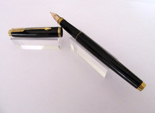 STYLO PLUME PARKER 75 EN LAQUE