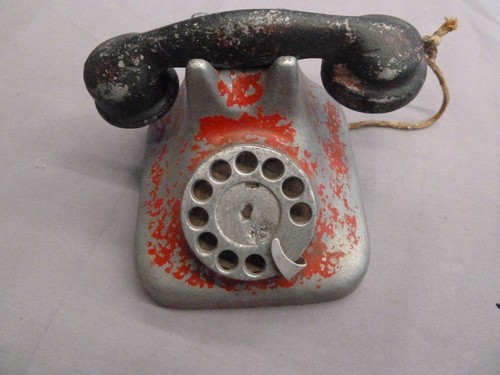 Ancien jouet téléphone en - ancien,