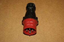 Prise Fiche mâle 3P+Terre -