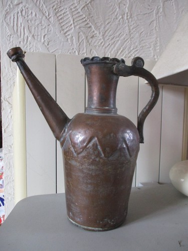 Grande cruche ancienne en - grande,