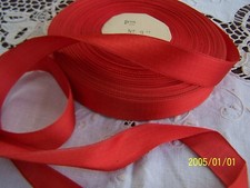 Ancien ruban en rayonne des