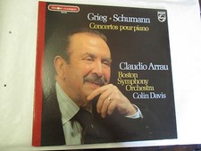 LP 33 T Grieg Schumann Concertos pour Piano Claudio Arrau Colin Davis