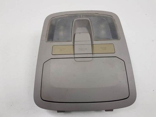7767034000 lumière habitacle