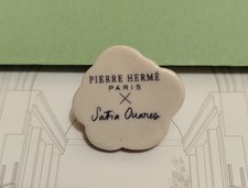 Fève publicitaire PIERRE