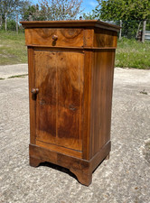 Chevet en noyer et son plateau