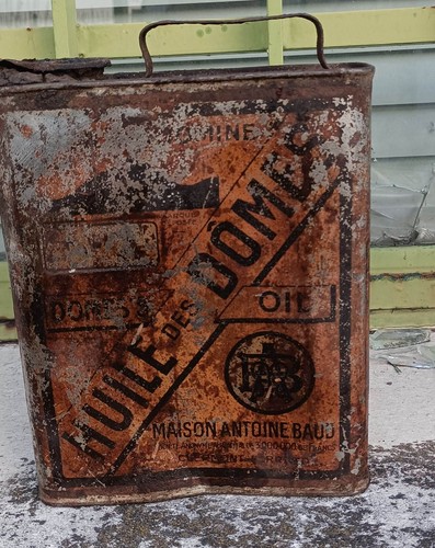 Bidon huile ancien - ancien,