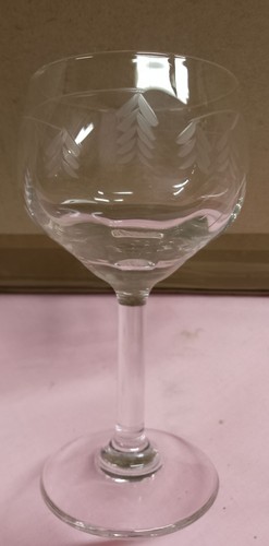 Verres pieds soufflés - verres,
