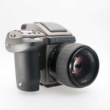 Hasselblad H1+80mm f/2.8+Film Back (Mint Condition, Low Shutter&Body Count)