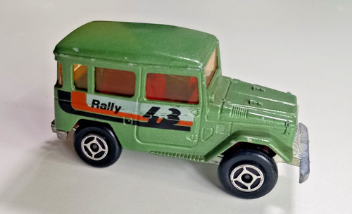 Majorette 277 toyota land - -,
