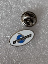 pin's Ariane Spatial Espace
