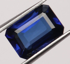 Saphir bleu naturel de Ceylan