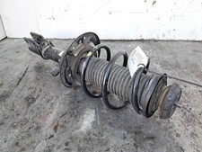 543023135R AMORTISSEUR AVANT