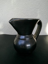 PICHET EN CERAMIQUE NOIRE