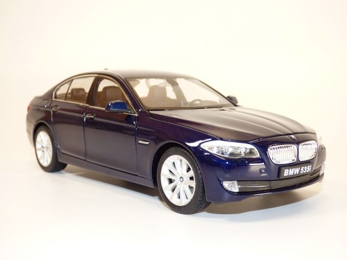 Bmw 535i f10 - bleu, serie