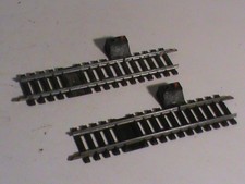 lot 2 rails de coupure HO JOUEF/2 RAILS COUPURE/UN SEUL BOUTON ROUGE