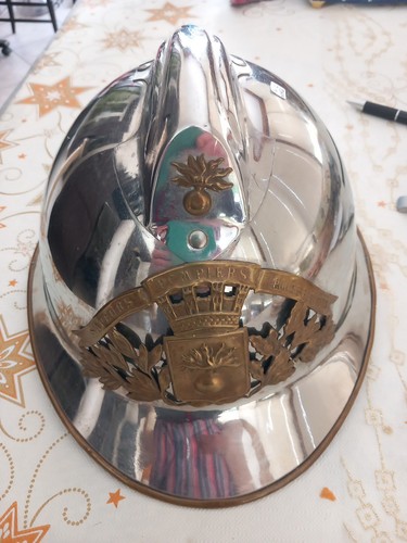 Ancien casque pompier - casque, de