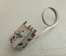 077B6990 Thermostat Sonde Température Réfrigérateur Congélateur Brandt SF26710