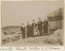 Marseille. Famille Estellon à l'Estaque. Tirage citrate 1900.