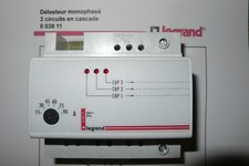 Délesteur monophasé 03811