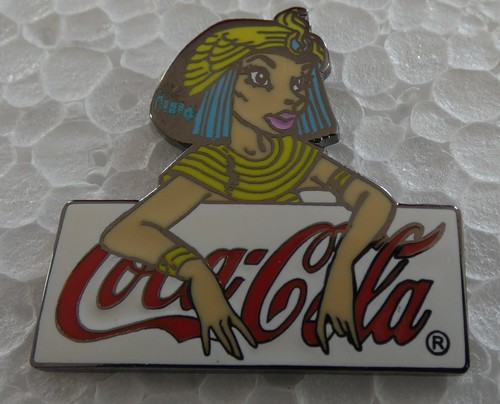 Pin asterix cleopatre - bd,