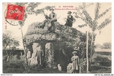 AYBP16-1389-86 - POITIERS - dolmen de la pierre levée