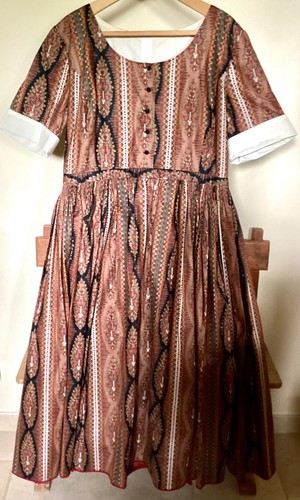 Robe ancienne réplique