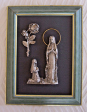CADRE Décor en Etain Lourdes Vierge Marie Bernadette Eau Bénite