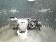 Optique avant principal droit