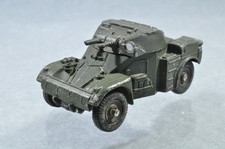 BK577 Dinky Toys France #814 Panhard AML Automitrailleuse Leger - épave E/-