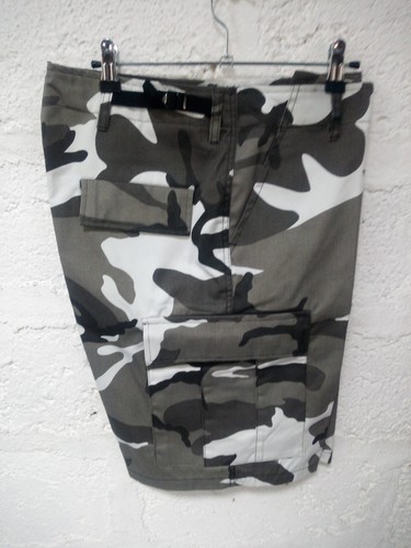 Short type militaire bdu - 42/44,