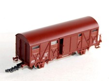 ROCO HO 4392 B, WAGON COUVERT A PORTE COULISSANTE FOURGON TYPE EUROP UIC SNCF Gs