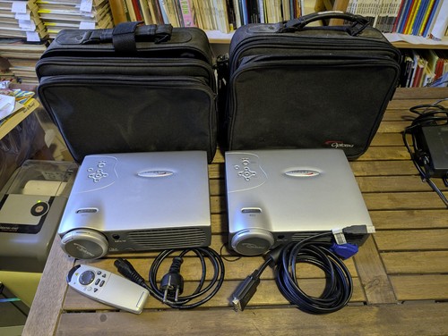 Lot vidéoprojecteur - lot, 2