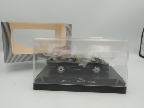 Detailcars jaguar 220 - -,