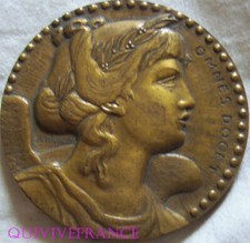 MED10935 - MEDAILLE C.N. ARTS