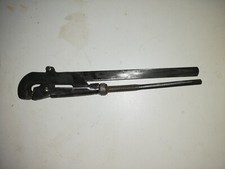 ANCIEN CLE  SERRE TUBE GENRE SUEDOIS